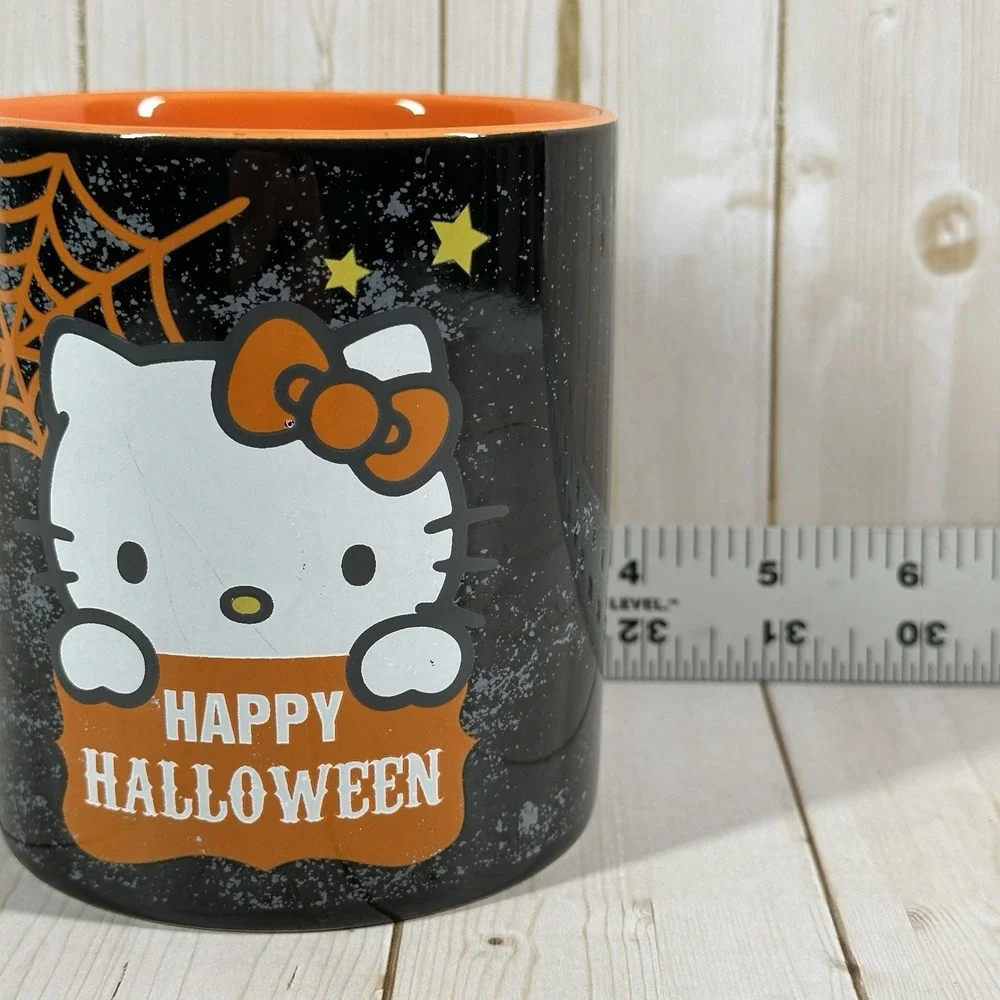 2023 HELLO KITTY By Sanrio **Happy Halloween** Bat Kitty Large Coffee Mug Black
